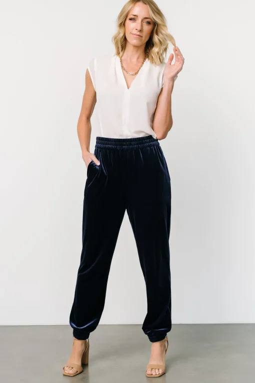 Archie Velvet Jogger Pants | Peacock