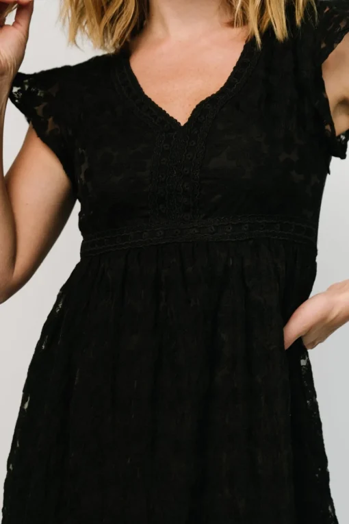 Ferrara Lace Maxi Dress | Black